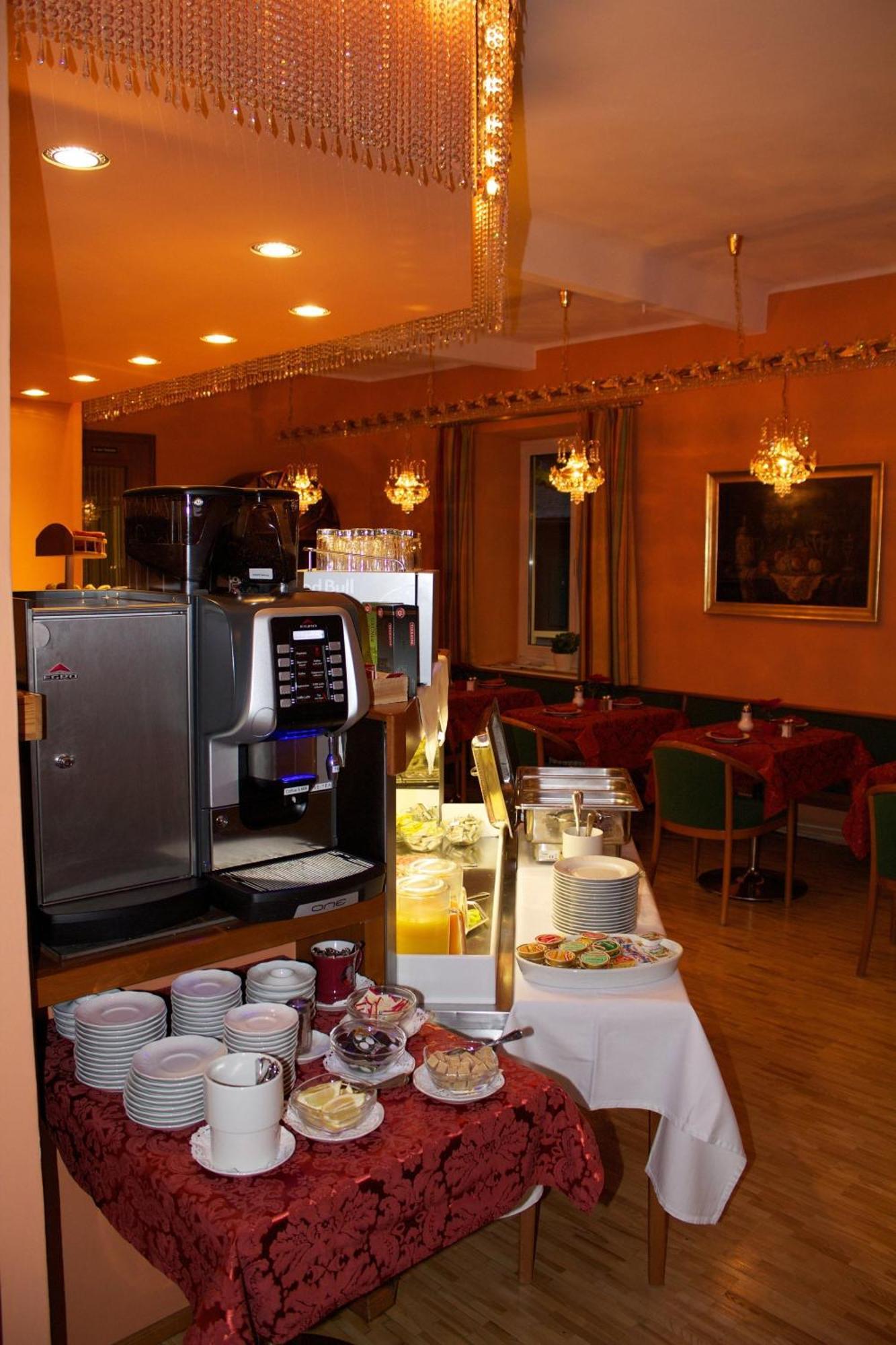 Hotel Vier Jahreszeiten Salzburg Ngoại thất bức ảnh