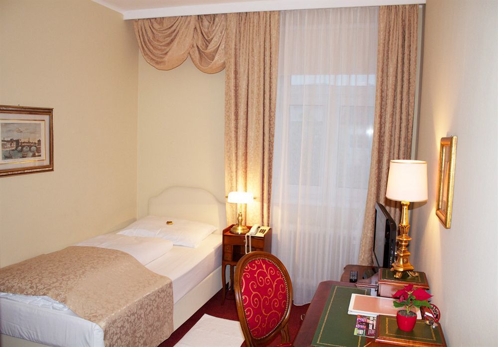 Hotel Vier Jahreszeiten Salzburg Ngoại thất bức ảnh