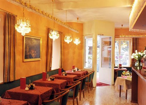 Hotel Vier Jahreszeiten Salzburg Ngoại thất bức ảnh